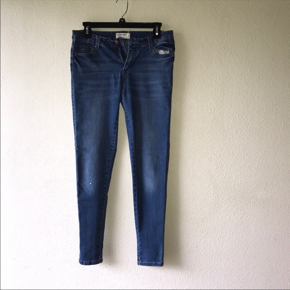 Blue skinny jeans